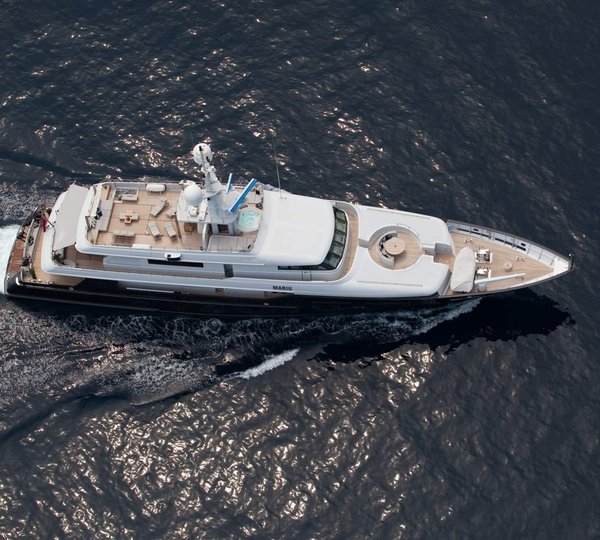Yacht MARIU - Profile From Above