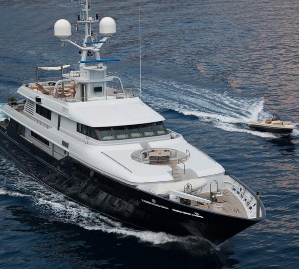 Yacht MARIU - Underway With Tender