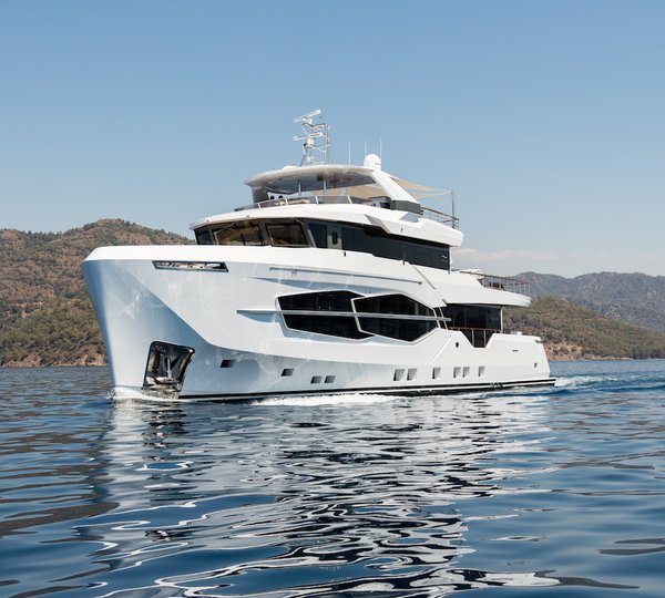 Yacht MARLA By Numarine