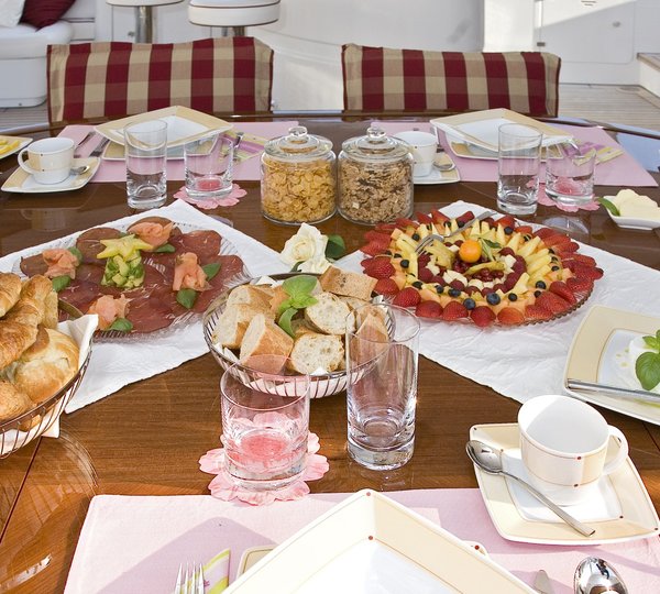 Yacht NANOU By Benetti  