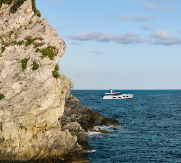 Yacht Preview Island