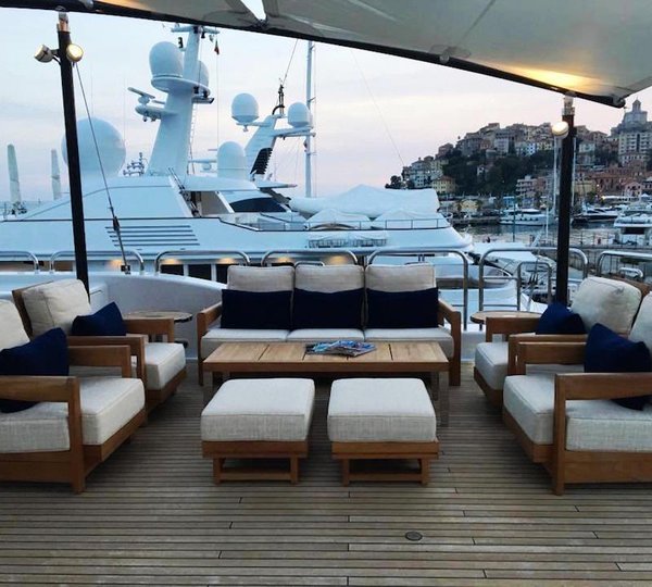 Yacht SAMADHI - Aft Deck