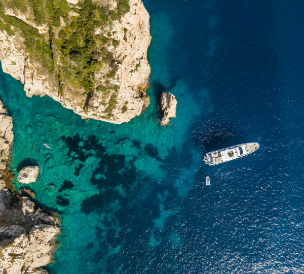 Yacht With Island Preview