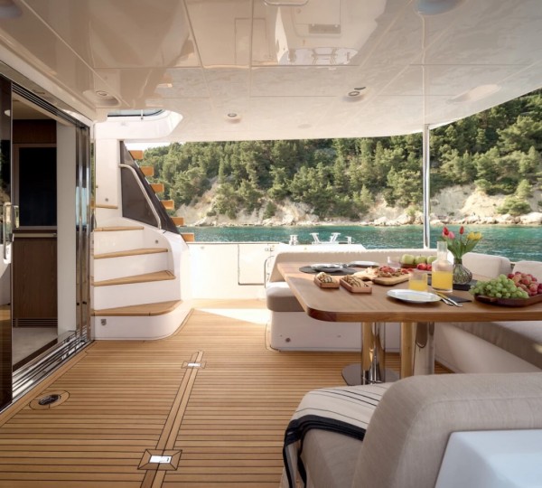 Aft Al Fresco Dining