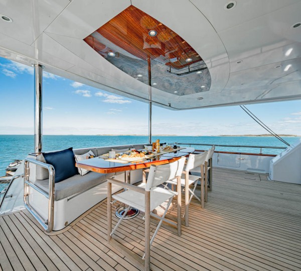 Aft Deck - Breakfast