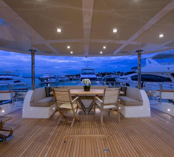 Aft Deck - Dining Area