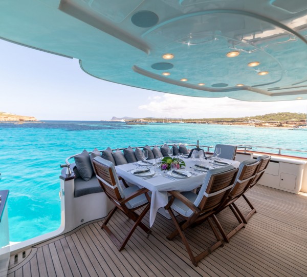 Aft Deck Al Fresco Dining