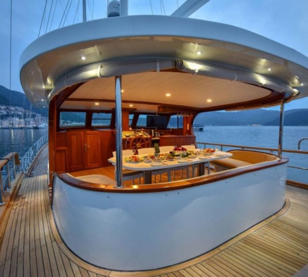 Aft Deck Alfresco Dining Area - Sunst