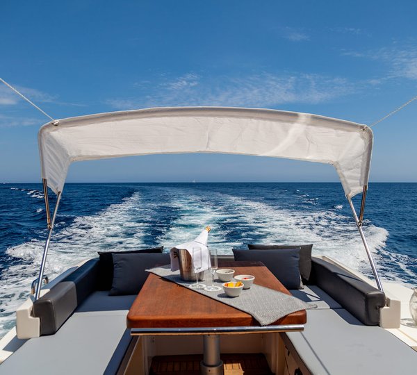 Aft Deck Alfresco Seating