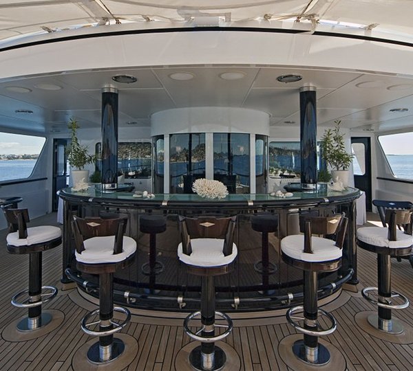 Aft Deck Bar Area