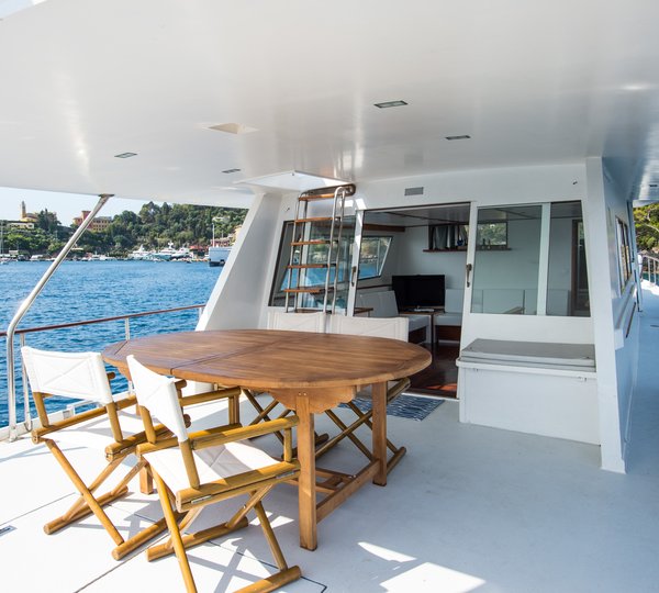 Aft Deck Dining Table