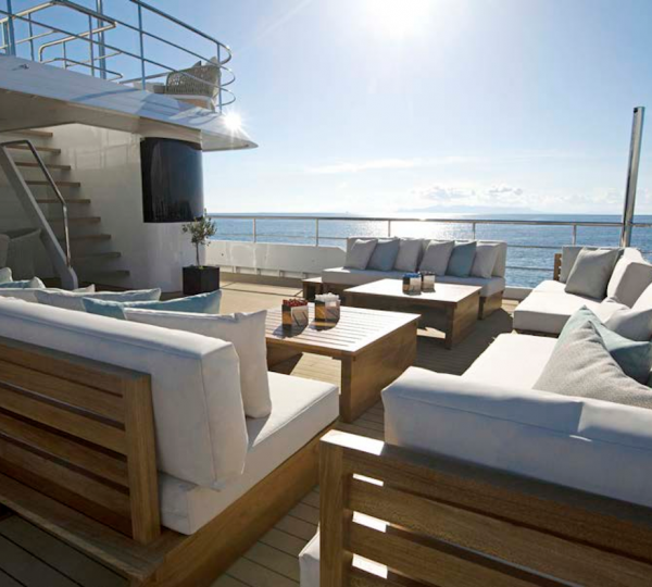 Aft Deck Sofas Exterior