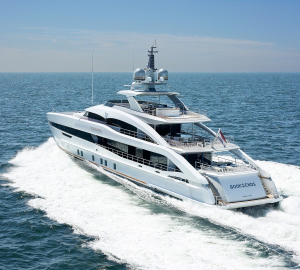 Aft View Of Book Ends Yacht © Dick Holthuis