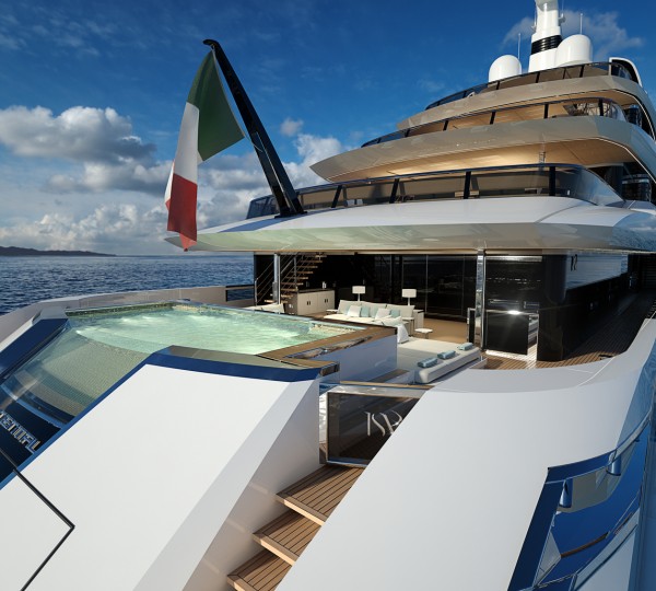 Aft With Swimming Pool