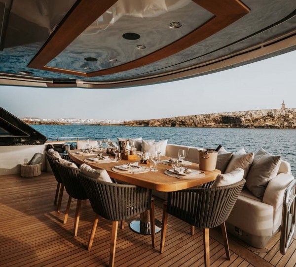 Al Fresco Dining On The Aft Deck