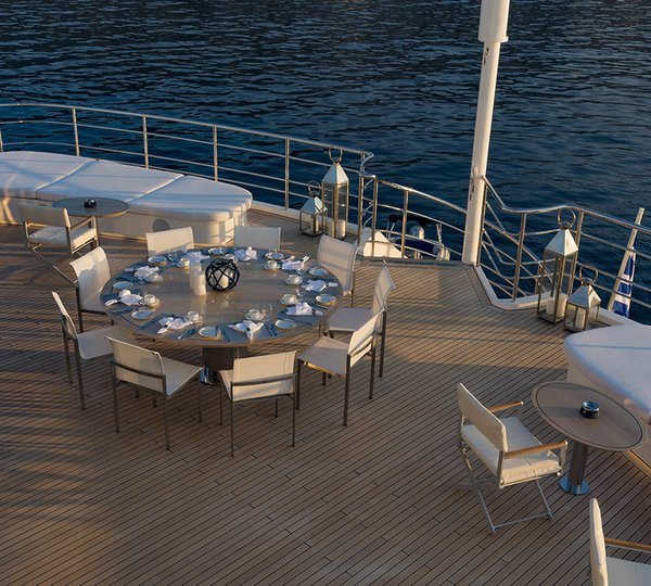 Al Fresco Dining Set Up