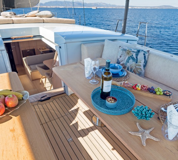 Al Fresco Seating And Dining Area