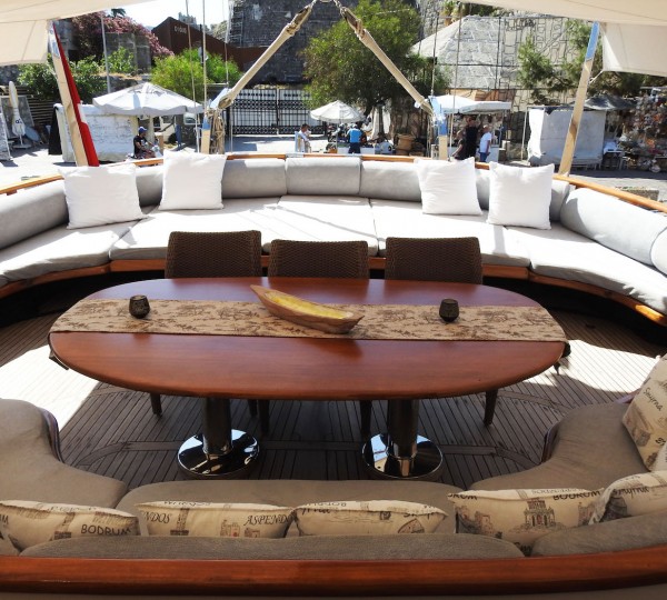 Alfresco Dining Area