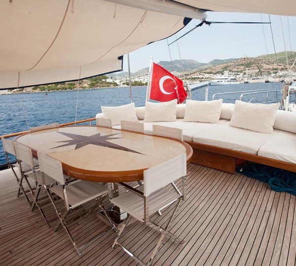 Alfresco Dining Area