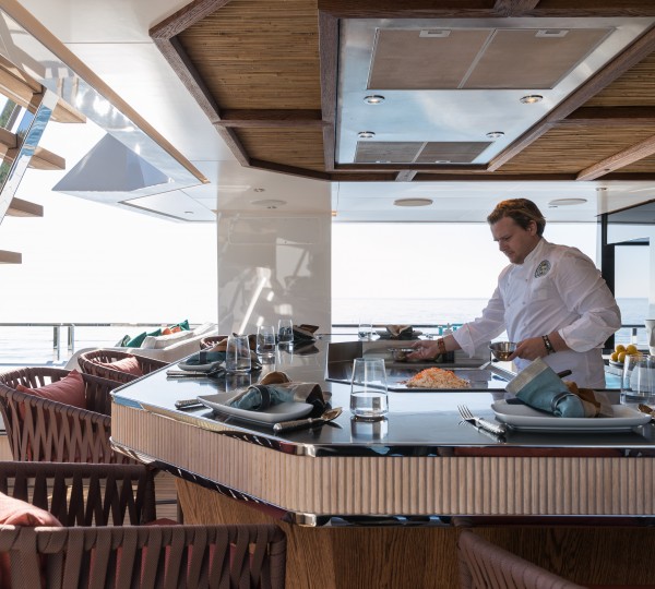 Bar - Photo Jeff Brown