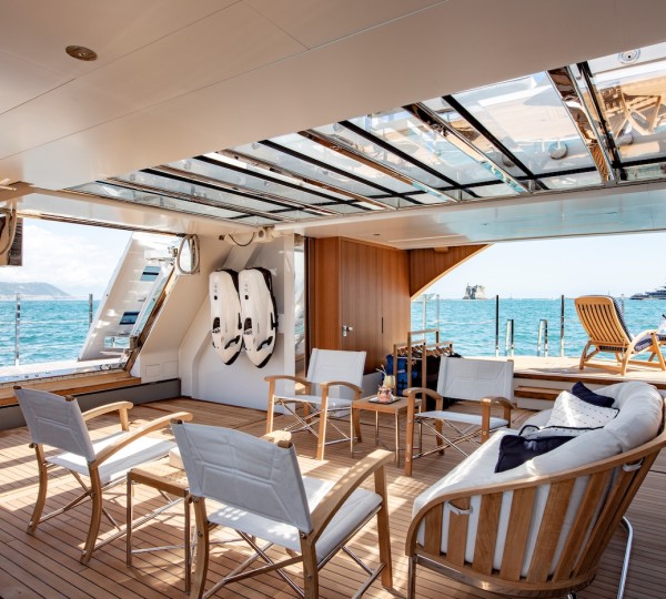 Beach Club - Seating Area