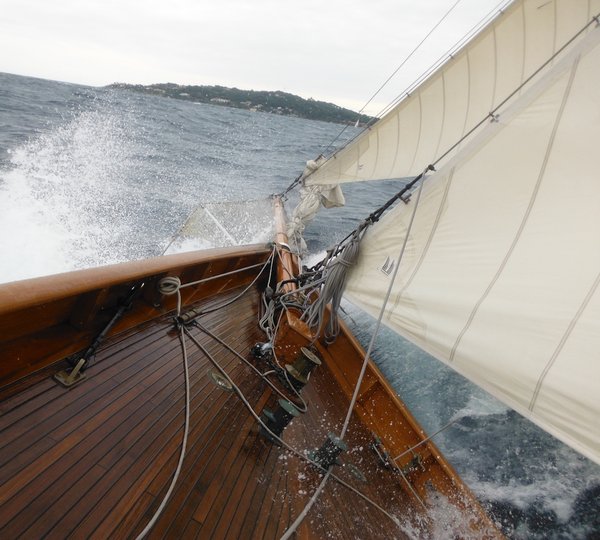 Bow Sailing