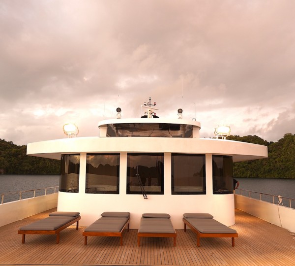 Bridge Deck Fore Sunbathing Area