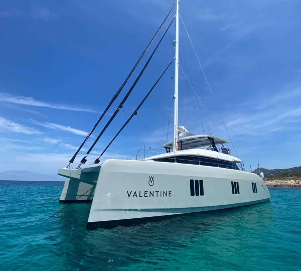 Catamaran Yacht Valentine