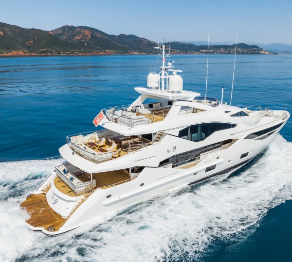 Charter Yacht No 9