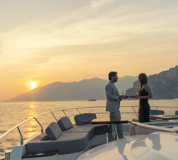 Cocktail Hour On Flybridge