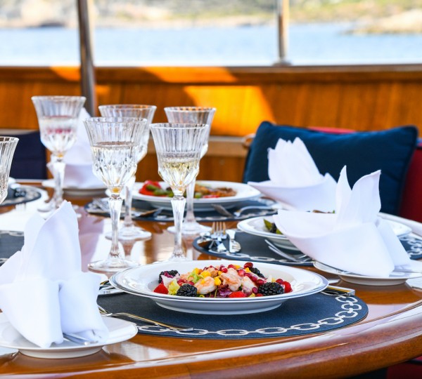 Deliscious Dishes To Sample