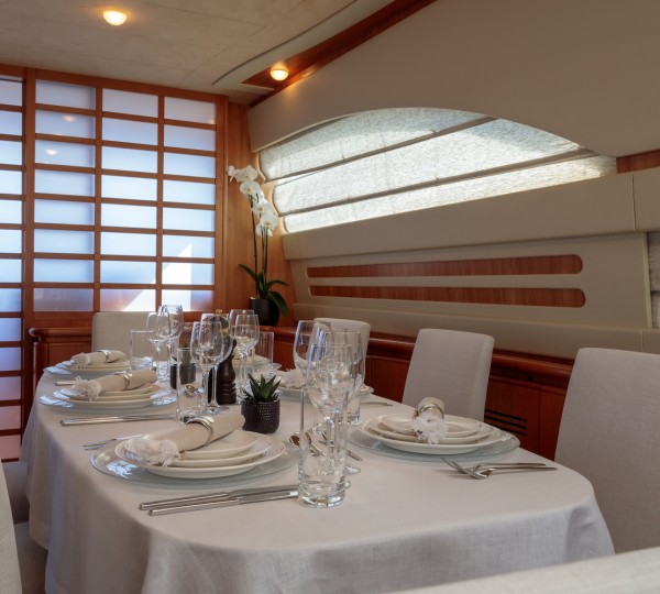 Dining - Elegant Set Up