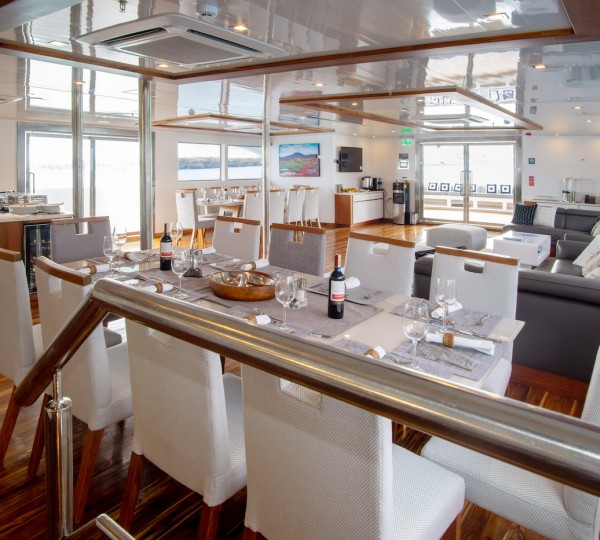 Dining And Seating Areas