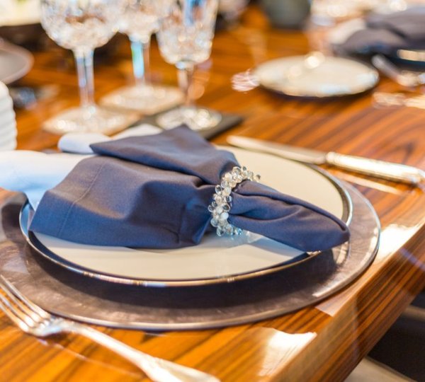 Dining Set Up Detail