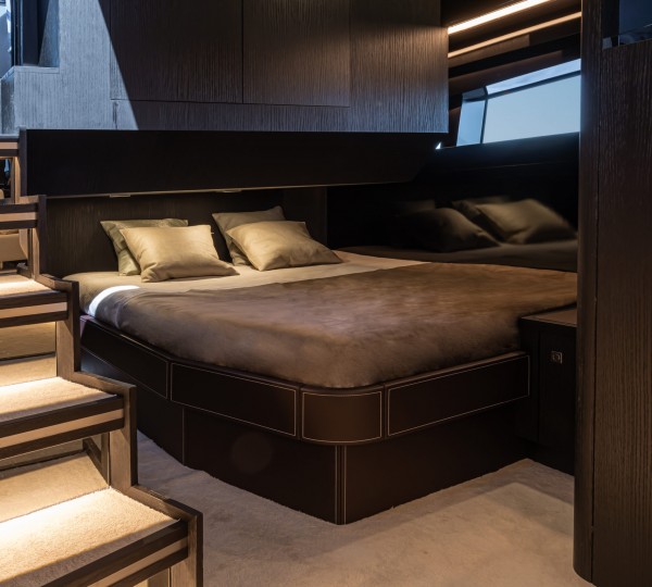 Double Bed - Interior