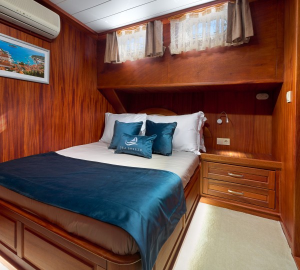 Double Guest Cabin For Guests