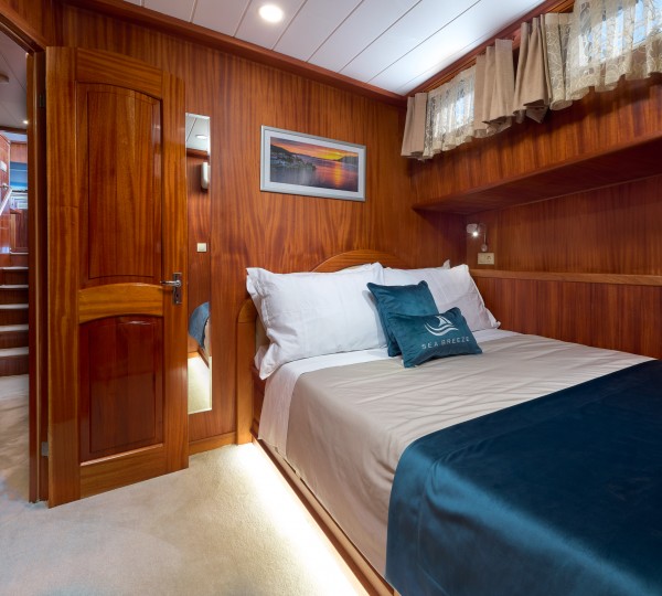 Double Guest Cabin For Guests