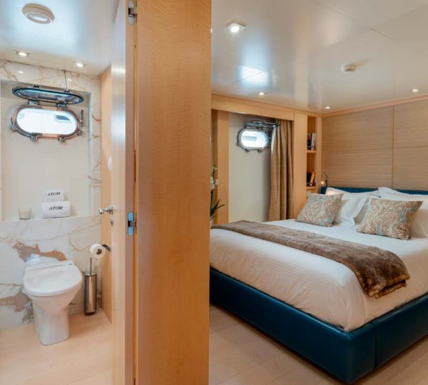 Double Guest Cabin With Ensuite