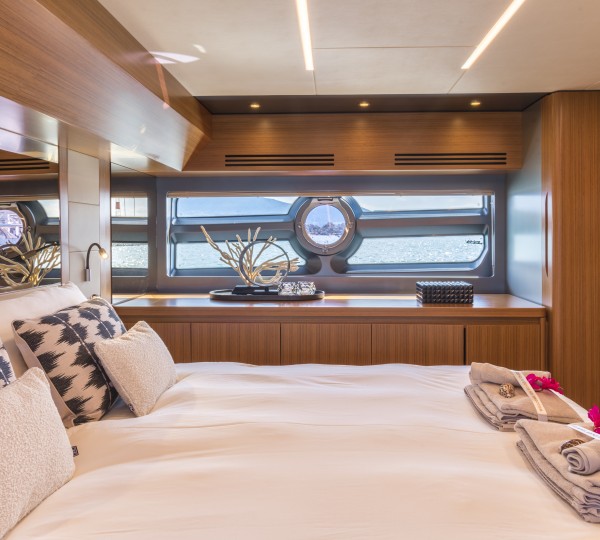 Double Guest Cabin With Ensuite Bathroom