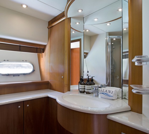 Emaster Nsuite Bathroom