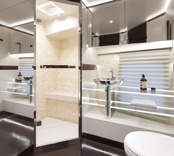 Ensuite Bathroom In Guest Cabin