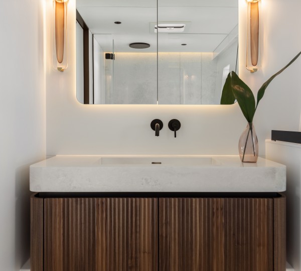 Ensuite Bathroom Sink