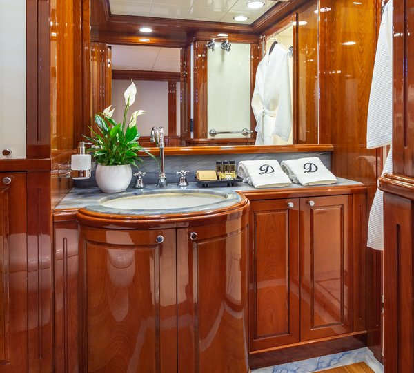 Ensuite Guest Cabin