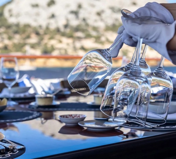 Excellent Service Aboard