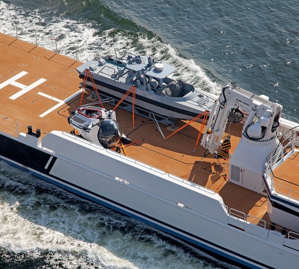 Expansive Deck With Submarine And Helicopter Pad