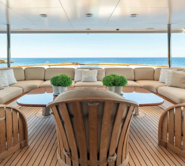 Exterior Dining Area