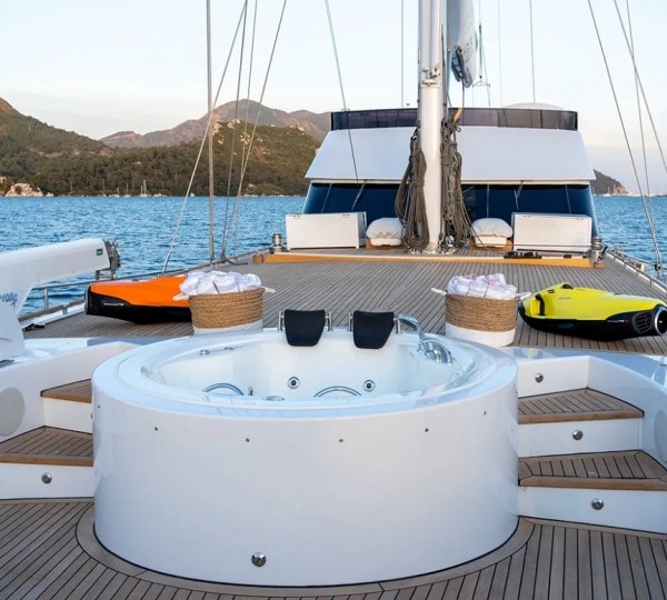 Exterior Entertainment Area