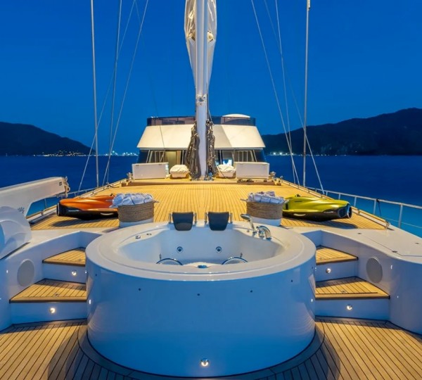 Exterior Entertainment Area