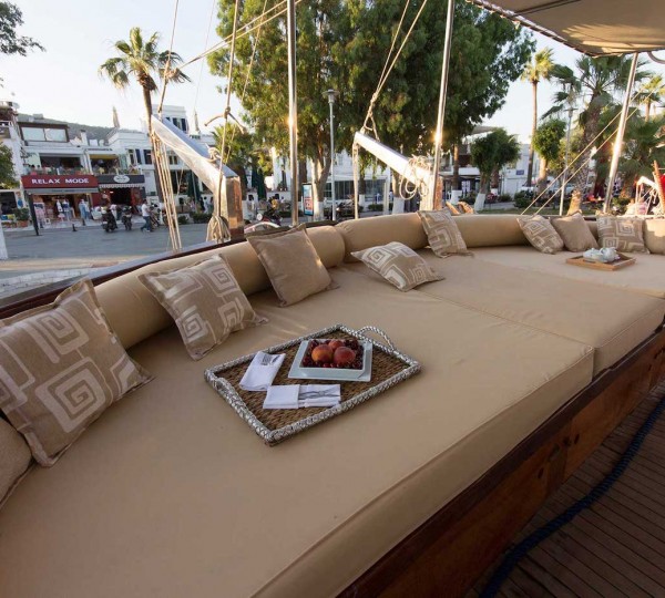 Exterior Relaxation Area