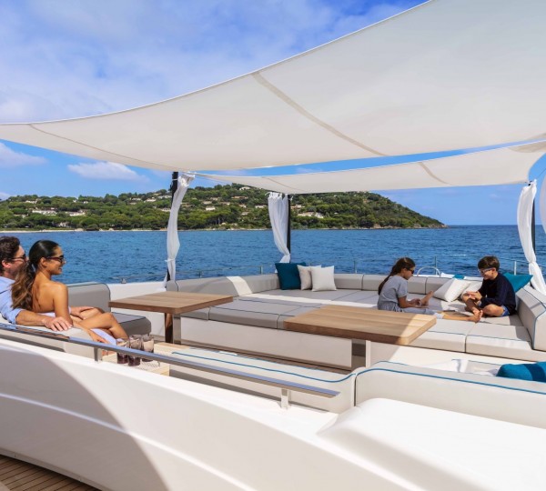 Family Lifestyle On Yacht